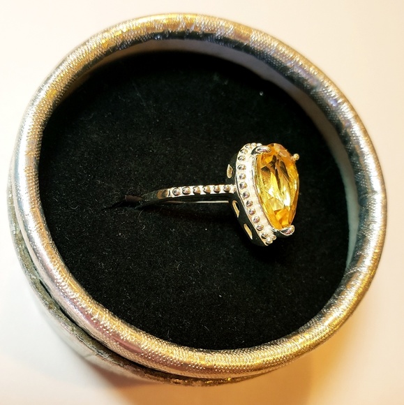 Sterling Citrine Ring - Picture 2 of 2